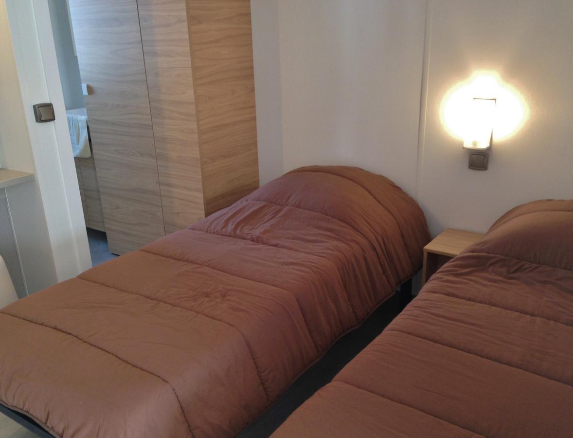 Camping Le Dauphin Hotel Saint-Georges-de-Didonne Exterior foto