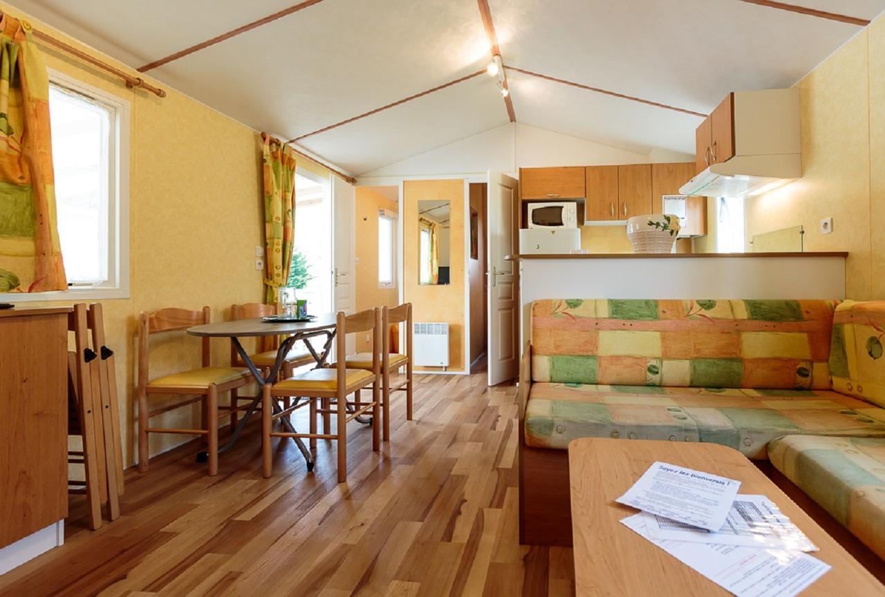 Camping Le Dauphin Hotel Saint-Georges-de-Didonne Exterior foto